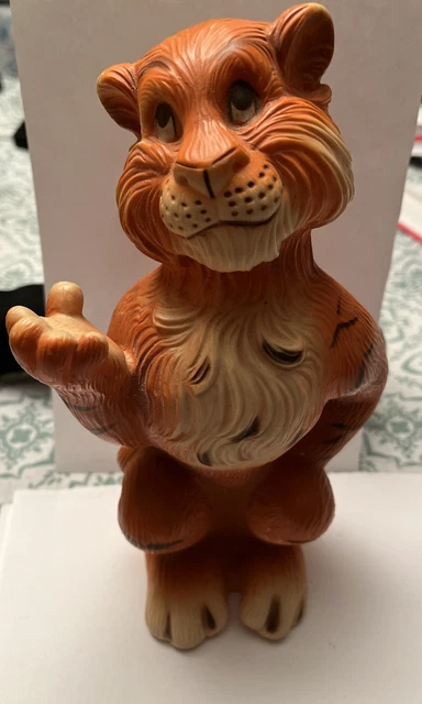 Vintage Advertising Tiger Bank Humble Oil Refining Co. Esso Coin Bank W/ Plug 9”
