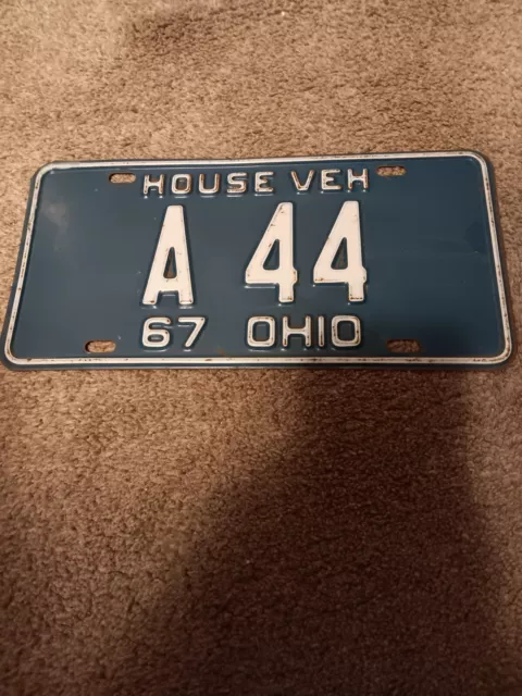 1967 HOUSE VEHICLE Ohio License Plate A 44 (Single Plate)