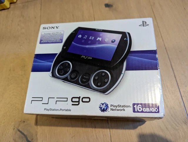 CONSOLE PSP GO NOIRE 16 Go EN BOITE + 4GO Memory Stick + Coque + facture