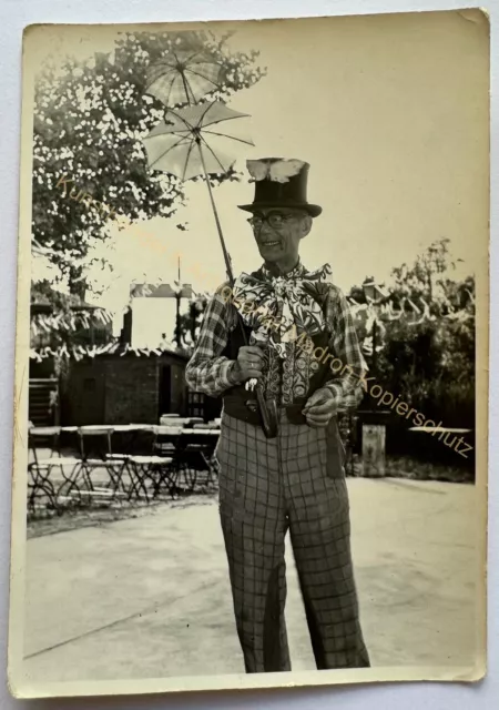 orig. Foto AK Herr Mann Kostüm Clown um 1955