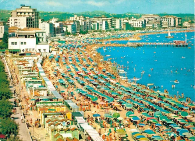 Rimini Cattolica alberghi sulla spiaggia F. Grande  spedita