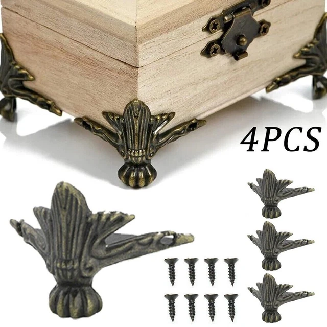 4 X Antique Laiton Bijouterie Poitrine Bois Boite Etui Coque Décor Pied Coin