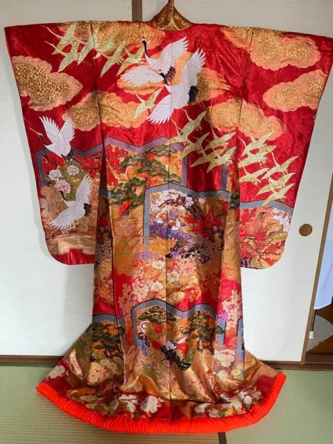 Japanese Kimono Robe Silk Uchikake Dress Flying Crane Cosplay Luxurious Red Gold
