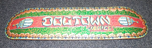 スケートボード Supreme Friend Skateboard \