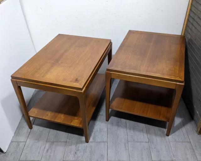 Pair of Vintage 1960s Lane Rhythm 997-45 Mid Century Modern Walnut End Tables