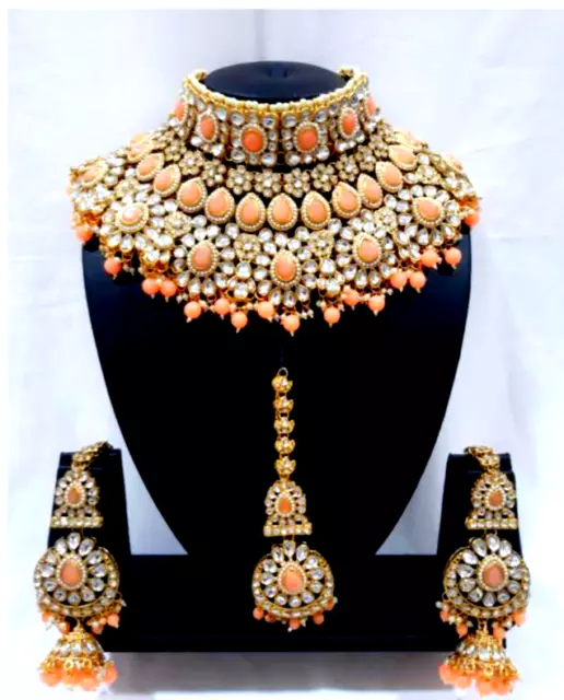 Conjunto de collar semi nupcial de boda Kundan chapado en oro con perlas...