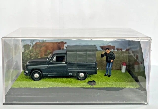 Aroutcheff Tillieux Gil Jourdan - Simca Aronde noire – Figurine Mythique