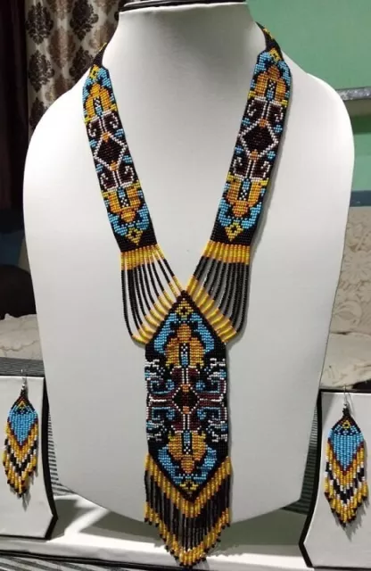 Beautiful handmade beaded necklace set -Black and Yellow with Blue
