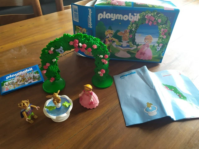 Set Playmobil Vintage Médiéval Monde Féérique - Château 4257 De 2005, Complet Avec Notice, Occasion