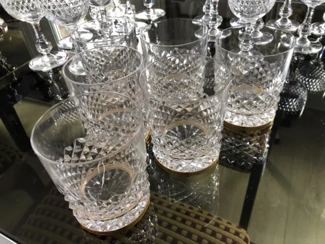 Série de 6 verres Whisky cristal pointe diamant Lorrain ?