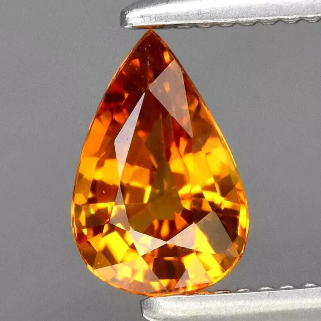 ★★ TOP TOP TOP  !! SAPHIR JAUNE DE THAILANDE : 5.2 mm x 4 mm ★★ p422.135T