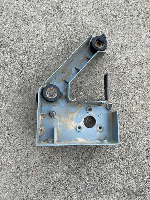 Delta 31-080  1 Inch-Belt, 5 Inch-Disc, Sander  Metal Belt Side Housing