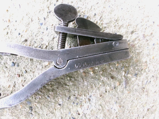 Pince à Avoyer Les Scies Ancienne - Outil Vintage De Menuisier/Ébéniste - Occasion Très Bon État