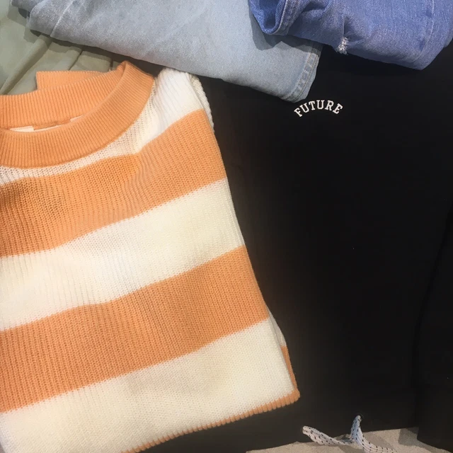 Big BUNDLE OF GIRLS CLOTHES Jeans Sweatshirt Leggings Jumper New Look M&S Age 11 2