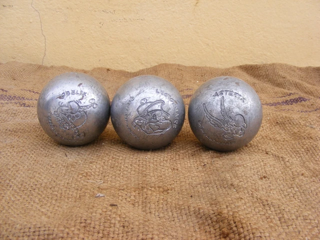 Blason Fanny Pétanque Avec Accroche – Excellent état, Fait Main
