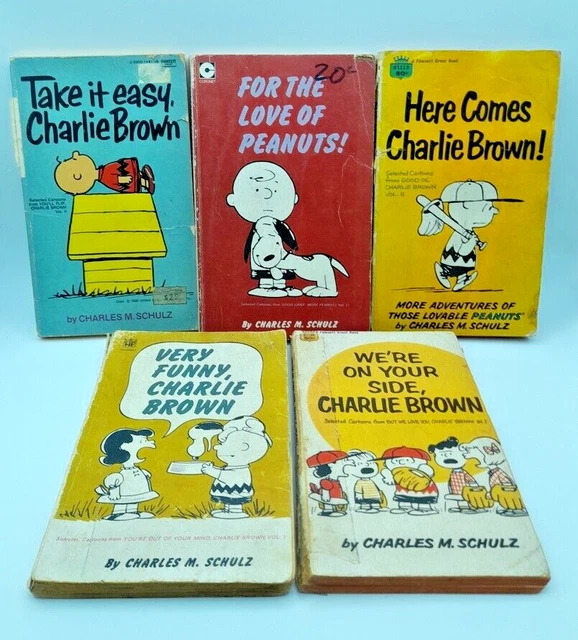 5 VINTAGE CHARLIE Brown Snoopy Peanuts Paperback Books Charles Schulz