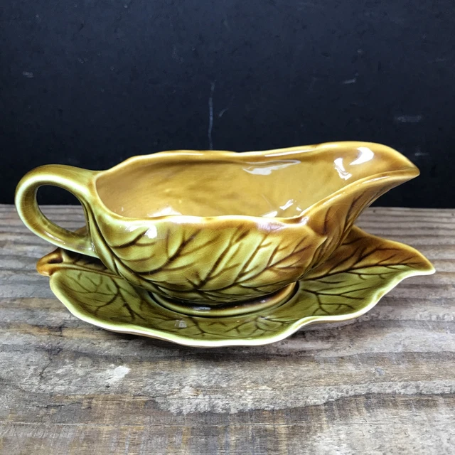 Royal Winton Leaf Ware Small Sauce Boat & Saucer Condiment Gravy