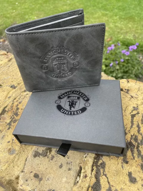 Manchester United Bifold Crest Embossed Wallet with Box