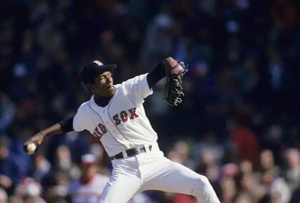 Boston Red Sox Dennis Oil Can Boyd in action, pitching vs Chicago - Old Photo 2