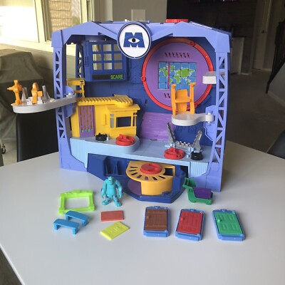 monsters inc scare floor playset