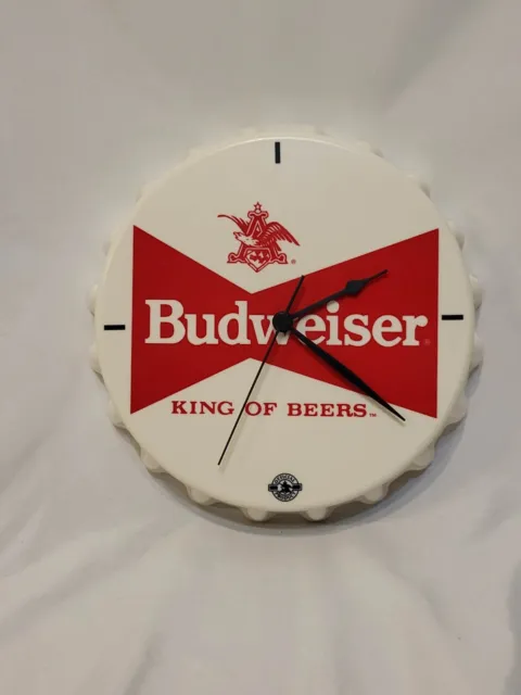 Vintage BUDWEISER King of Beers Plastic Bottle Cap 9"  Clock
