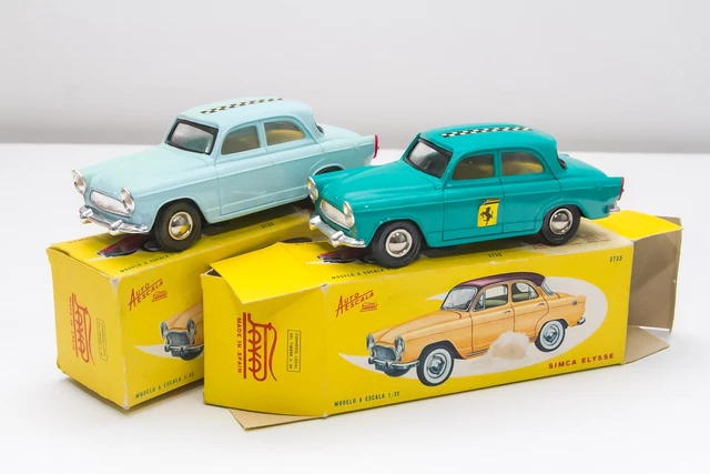 Voiture à Friction Joustra Vintage 20 cm - À Restaurer