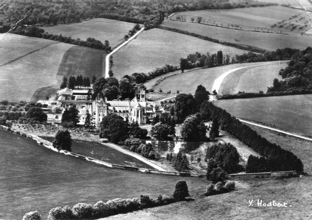 Carte ARCIS LE PONSART Abbaye Notre Dame d'Igny Face Est vue en avion