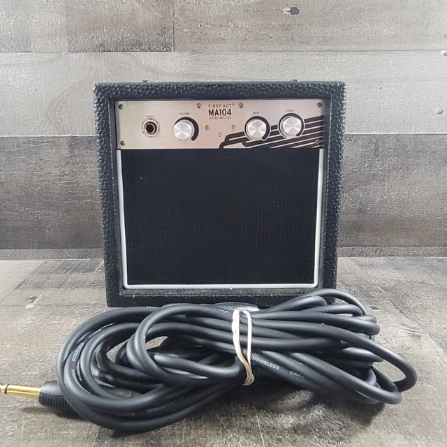 First Act Guitar Amplifier MA104 with 20' Input Cord Untested