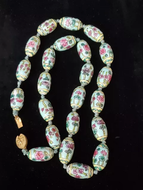 Vintage Chinese Export Hand Painted Porcelain Bead String Necklace 27" Long