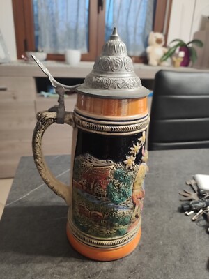 Amoy-Art Boccale di Birra con Coperchio Regali Fatti a Mano Souvenirs Bicchieri da Birra Rilievo inciso delle Carrozza e Chiesa Sicurezza Alimentare Confezione Regalo 0.8 Litre 