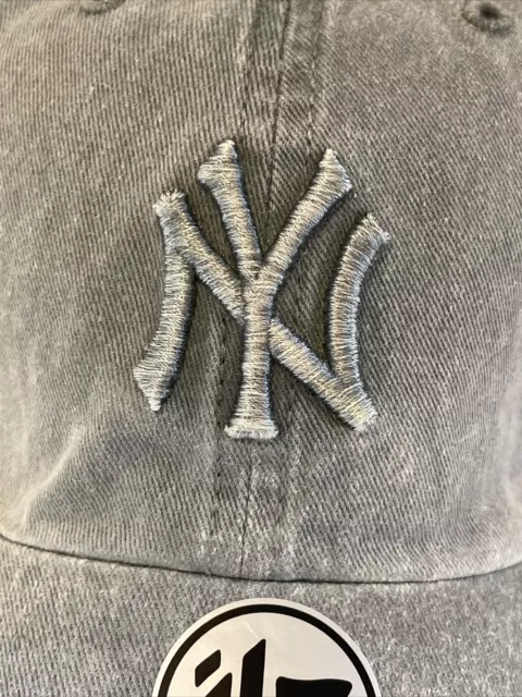 NWT '47 New York Yankees WOMENS Clean Up Light Gray Adjustable Baseball Hat Cap 3