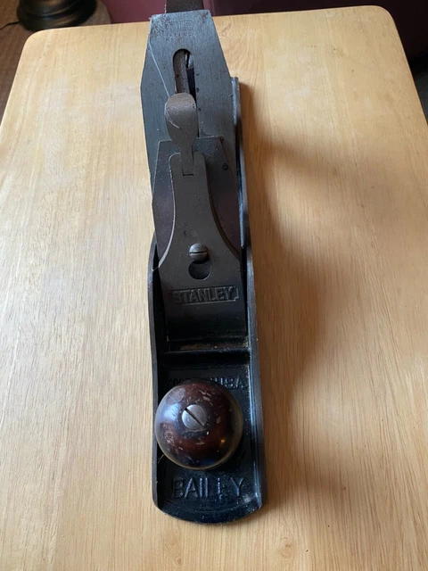 Vintage 14" Stanley Bailey No. 5 Hand Wood Plane Smooth Bottom  USA