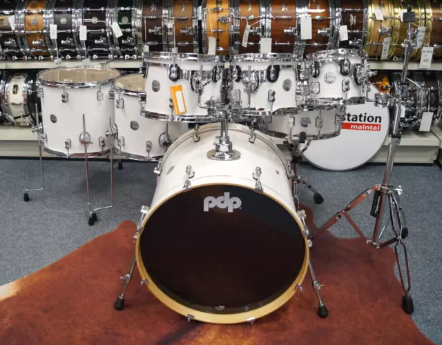 DW PDP Concept Maple Shellset " Pearlescent Blanc " 22,8,10,12,14,16 " + 14 " SD