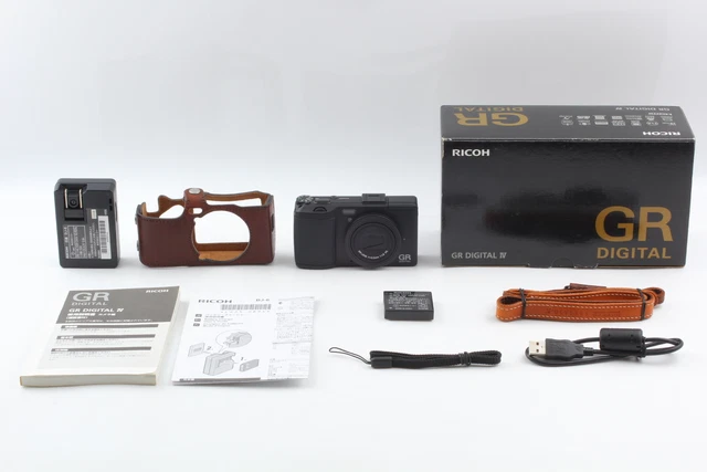 [MINT in Box] RICOH GR DIGITAL IV 10.4MP Camera 6.0mm f1.9 w/ Case From JAPAN