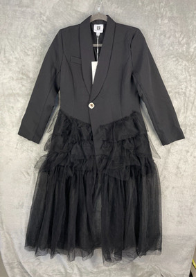 Vicky and Lucas Dress Medium Black Long Sleeve One Buckle Tulle Hem