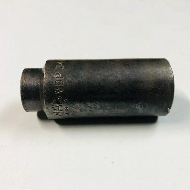 Mac Tools USA 1/2" Drive 1-1/16" SAE Deep Impact 6 Point Socket VDP346