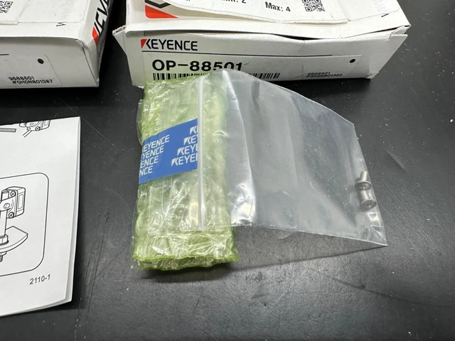 ・・・・・ KEYENCE OP-88504 COMPACT Laser Sensor Pitch-Conversion