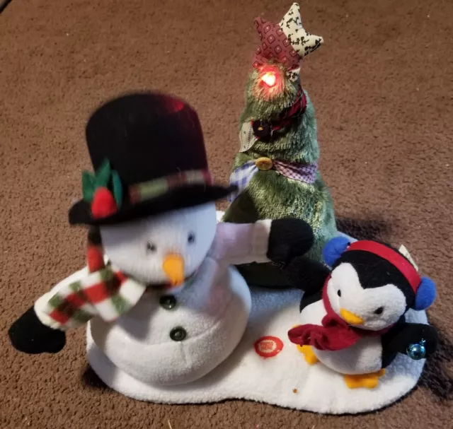 Hallmark Sound N Light Talking Singing Snowman Motion Penguin Light Up Tree