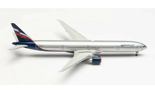 Avion Boeing 777-8 Christmas 2021 – Maquette Herpa 1/500 – Neuve