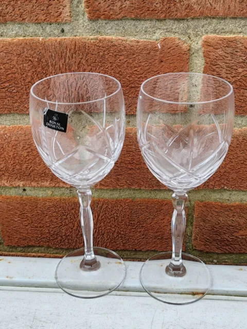 4x Royal Doulton Daily Mail Pattern White Wine Glasses - 20.5 cm Tall And 21,5cm