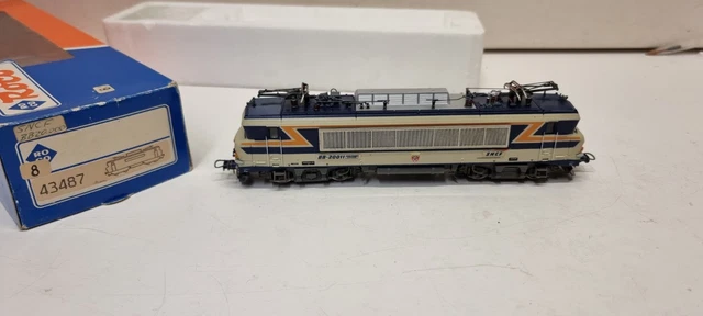 Locomotive Diesel Athearn 4581 HO - Santa Fe 3841 - GP50 Phase II - Occasion