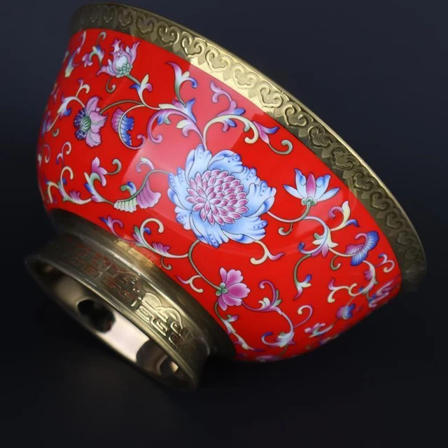 Chinese Red Enamel Gilding Porcelain Qing Qianlong Lotus Pattern Bowl 6.22 inch