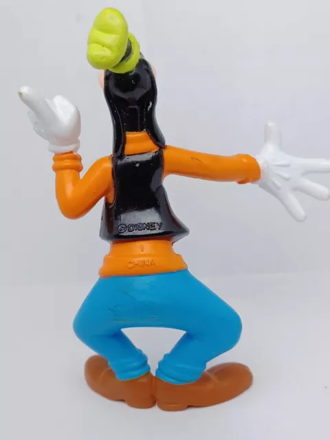 4 Disney Figures Mickey, Minnie, Goofy, And Pluto 4