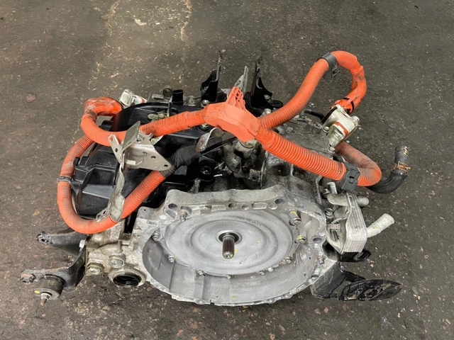 TOYOTA RAV-4 2017 2.5 Petrol Hybrid Auto Gearbox 35153-33030 Genuine ...