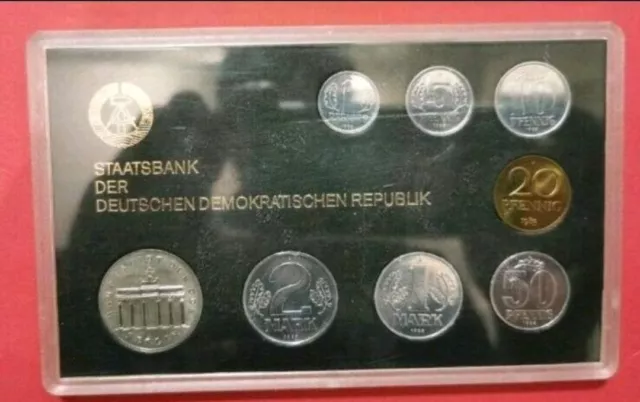 Kursmünzensatz stgl. DDR 1983, 1 Pfennig - 5 Mark Brandenburger Tor 1983