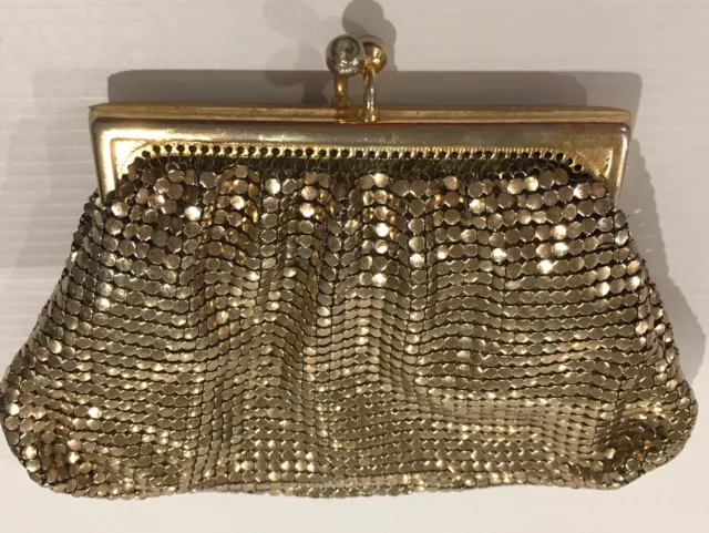 VINTAGE AUSTRALIAN MADE Gold Mesh Glomesh Coin Purse T5 55.00