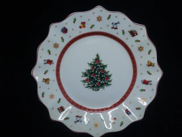 Villeroy & Boch Toys Delight  4 SALAD / LUNCH PLATES Christmas, 9 1/4", EXC!!