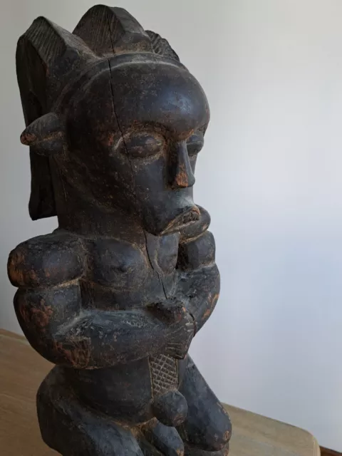 Antiguo guardian de relicario Fang de Gabón. Byeri. Arte africano. African art.