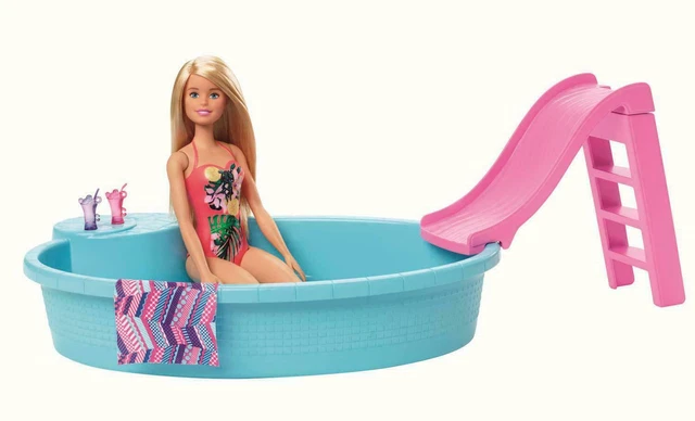 Coffret pour Barbie la Cuisine + 1 poupée Mannequin + 20 Accessoires - Set Jouet Fille métier et Une Carte Tigre