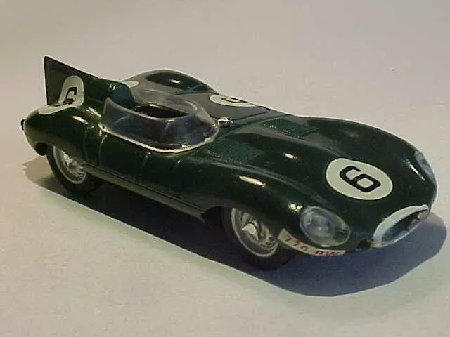 4 pulgadas 1955 Jaguar D Type Le Mans Mike Hawthorn Brumm 1/43 diecast como nuevo suelto